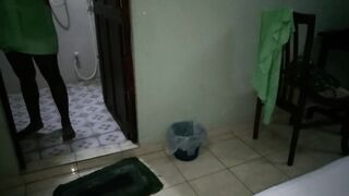 කාගෙත් කතාබහට ලක්උන​ ආශාවරී ලීක් කරගනී