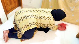 Arab Hot Maid Stuck: Please Hurry Up & Fuck My Big Ass Then Get Me Out Of Under Bed