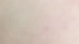 Elle trompe son mec sans aucun scrupule et elle assume