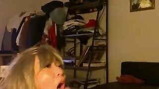 Sweet Asian Lips gives best Head