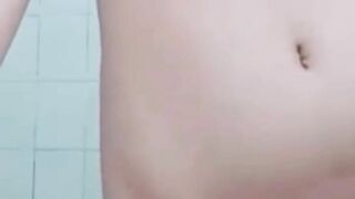 my girlfriend in the bathtub