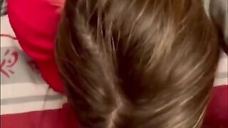 Avant de partir en soirée l’envie est trop grande de faire l’amour